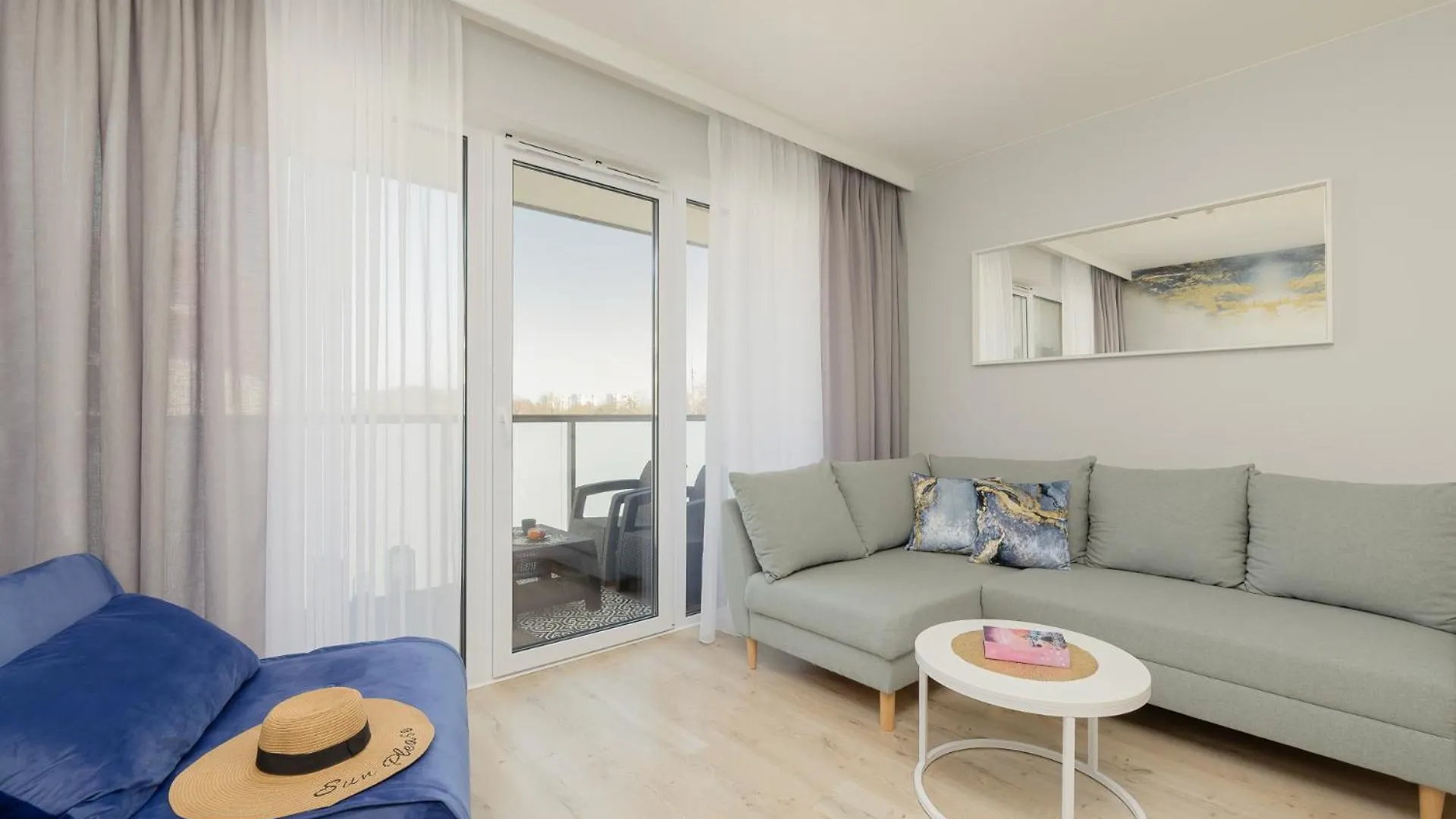 Apartament 1 Pokojowy Szafir Kasprowicza Kolobrzeg Poland